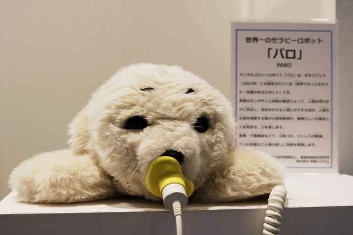 robot Phoque Paro